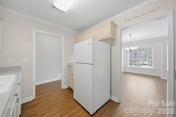 $325,000 | 154 39th Ave Court Northwest, Hickory, NC 28601