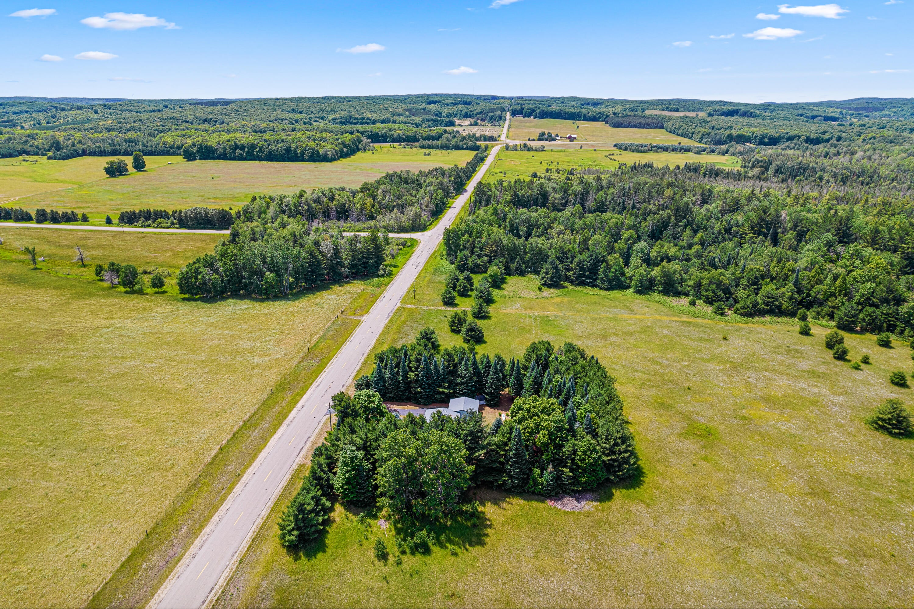 1140 Whitmarsh Road Vanderbilt, MI 49795 - Photo 26 of 29 Gallery Image 26