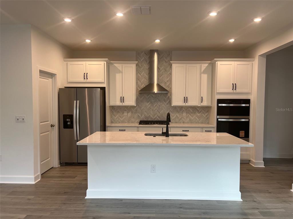 1943 Seawall Way Celebration, FL 34747 - Photo 2 of 20