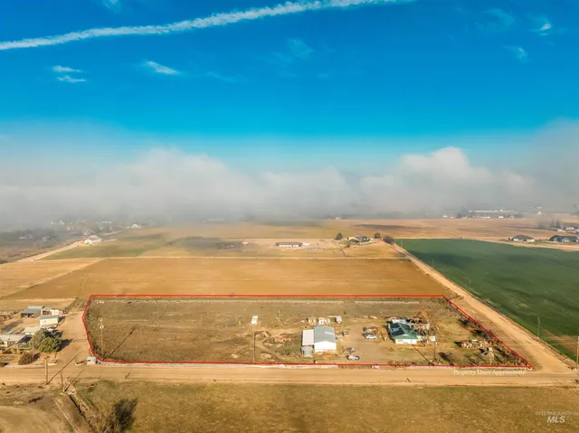 $675,000 | 27294 Ustick Road, Wilder, ID 83676