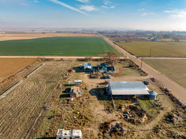 $675,000 | 27294 Ustick Road, Wilder, ID 83676