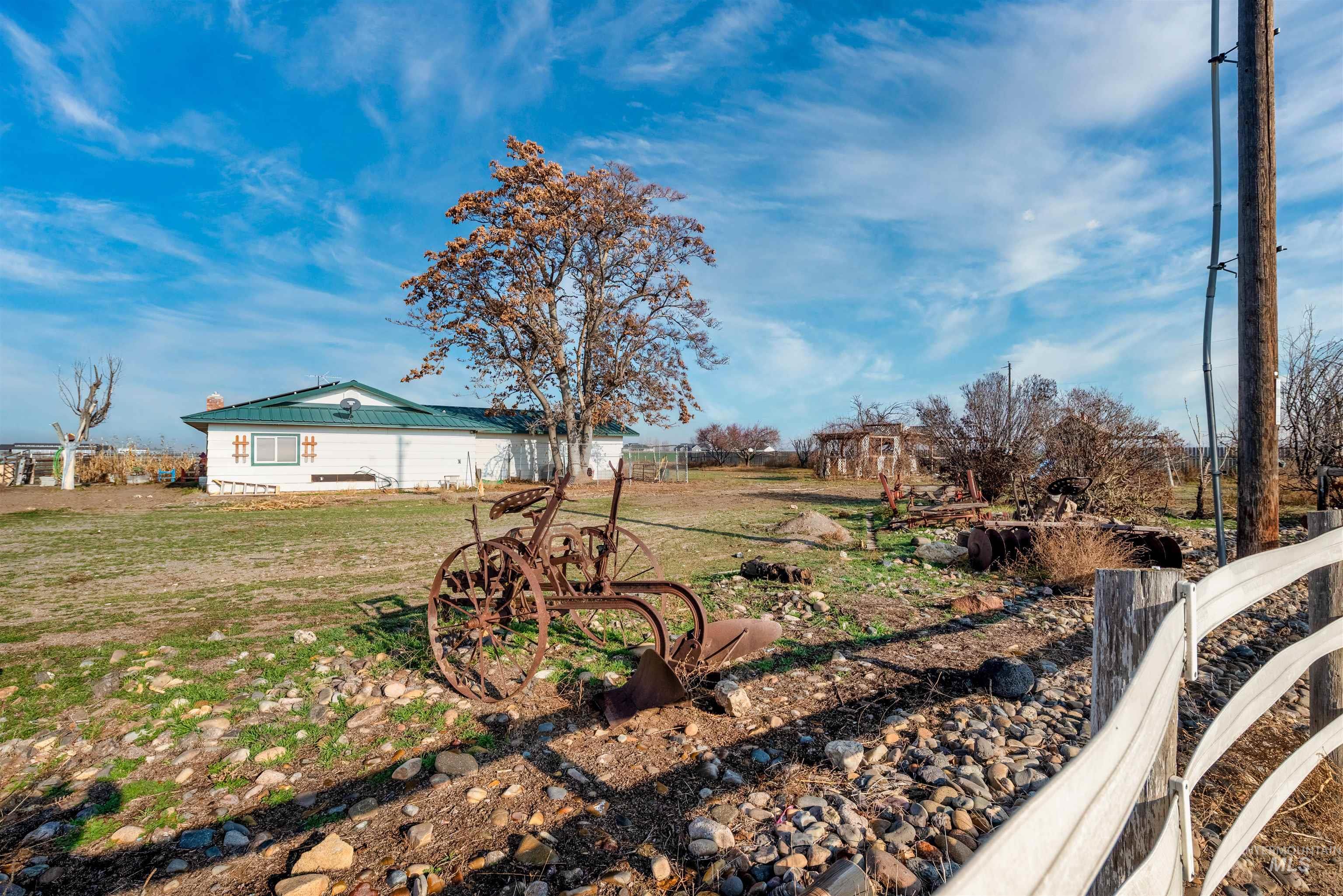 27294 Ustick Road Wilder, ID 83676 - Photo 7 of 26
