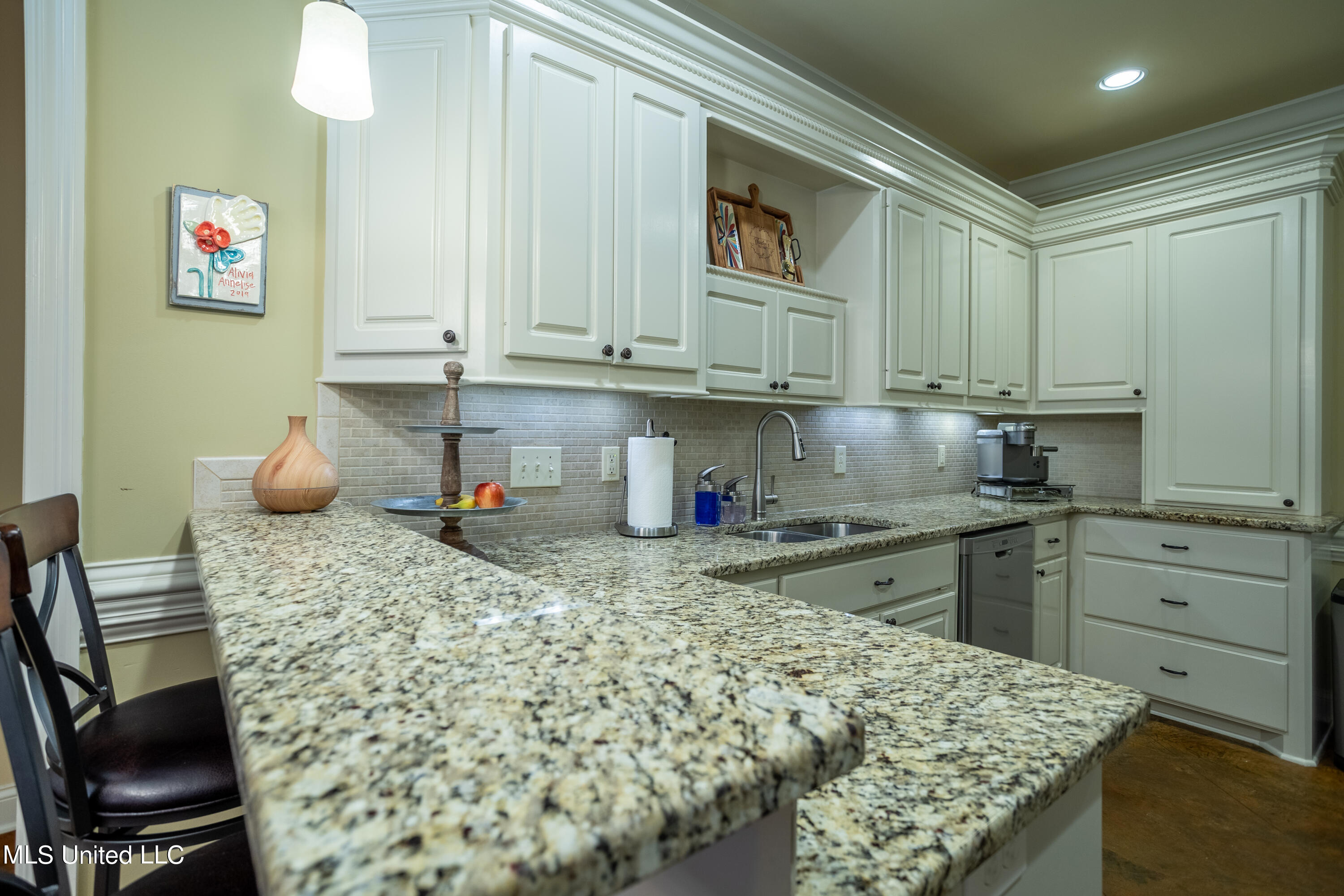 409 Copper Ridge Drive Florence, MS 39073 - Photo 7 of 17 409 Copper Ridge-7