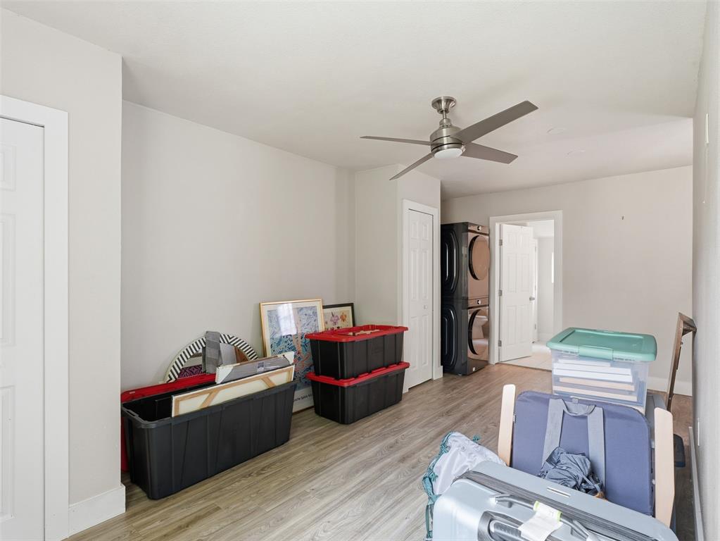 814 Westmount Avenue Dallas, TX 75211 - Photo 28 of 32