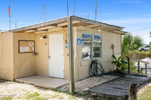 $305,000 | 541 Blue Heron Drive, Panama City, FL 32404