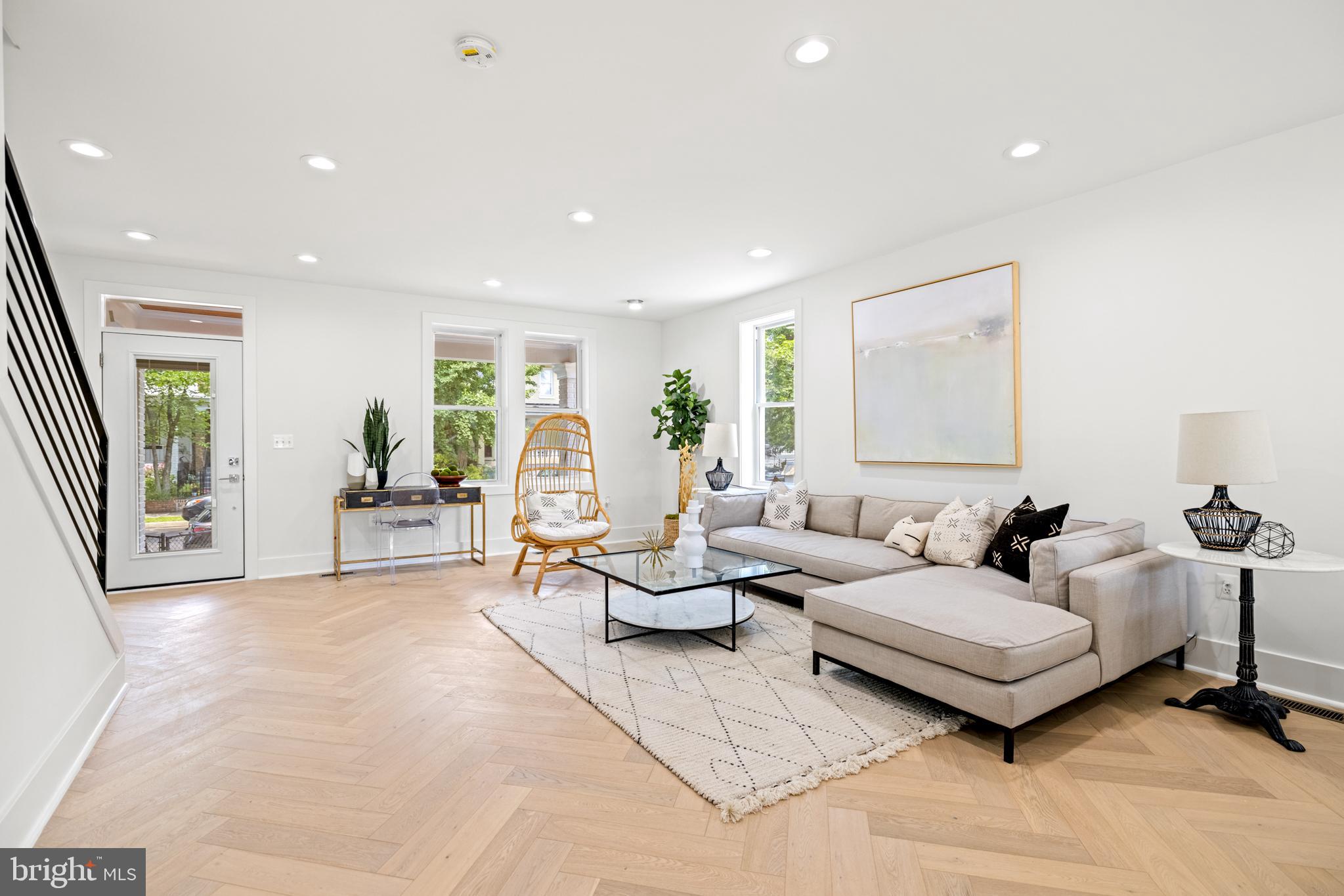 1725 Bay Street Southeast Washington, DC 20003 - Photo 11 of 54 Gallery Image 11