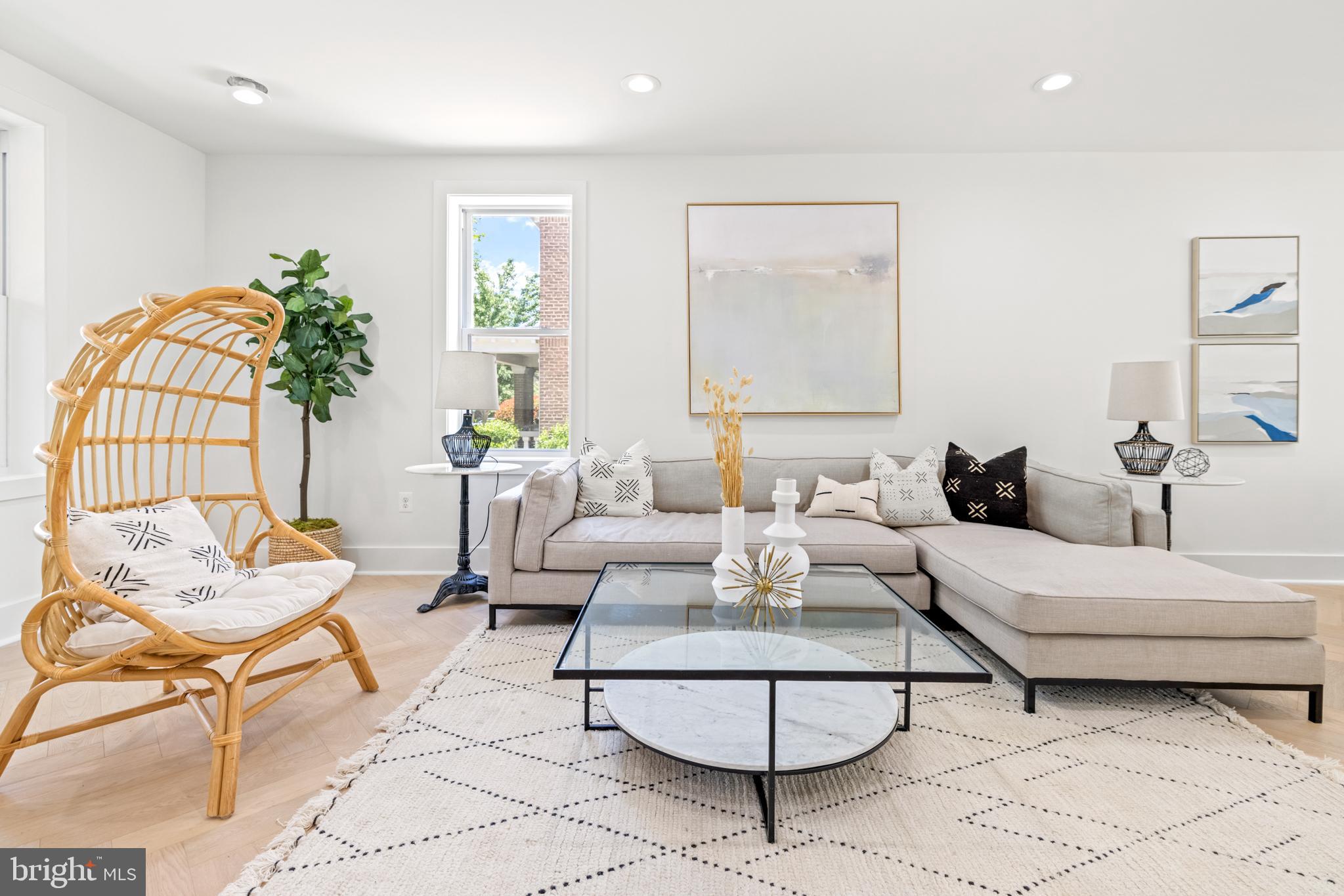 1725 Bay Street Southeast Washington, DC 20003 - Photo 12 of 54 Gallery Image 12