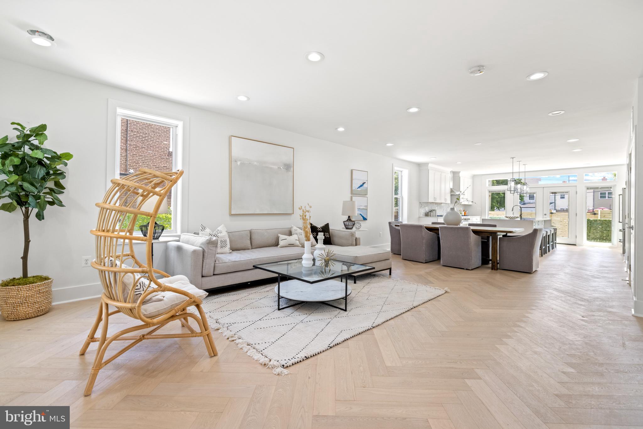 1725 Bay Street Southeast Washington, DC 20003 - Photo 14 of 54 Gallery Image 14