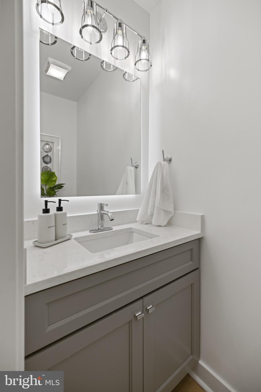 1725 Bay Street Southeast Washington, DC 20003 - Photo 44 of 54 Gallery Image 44