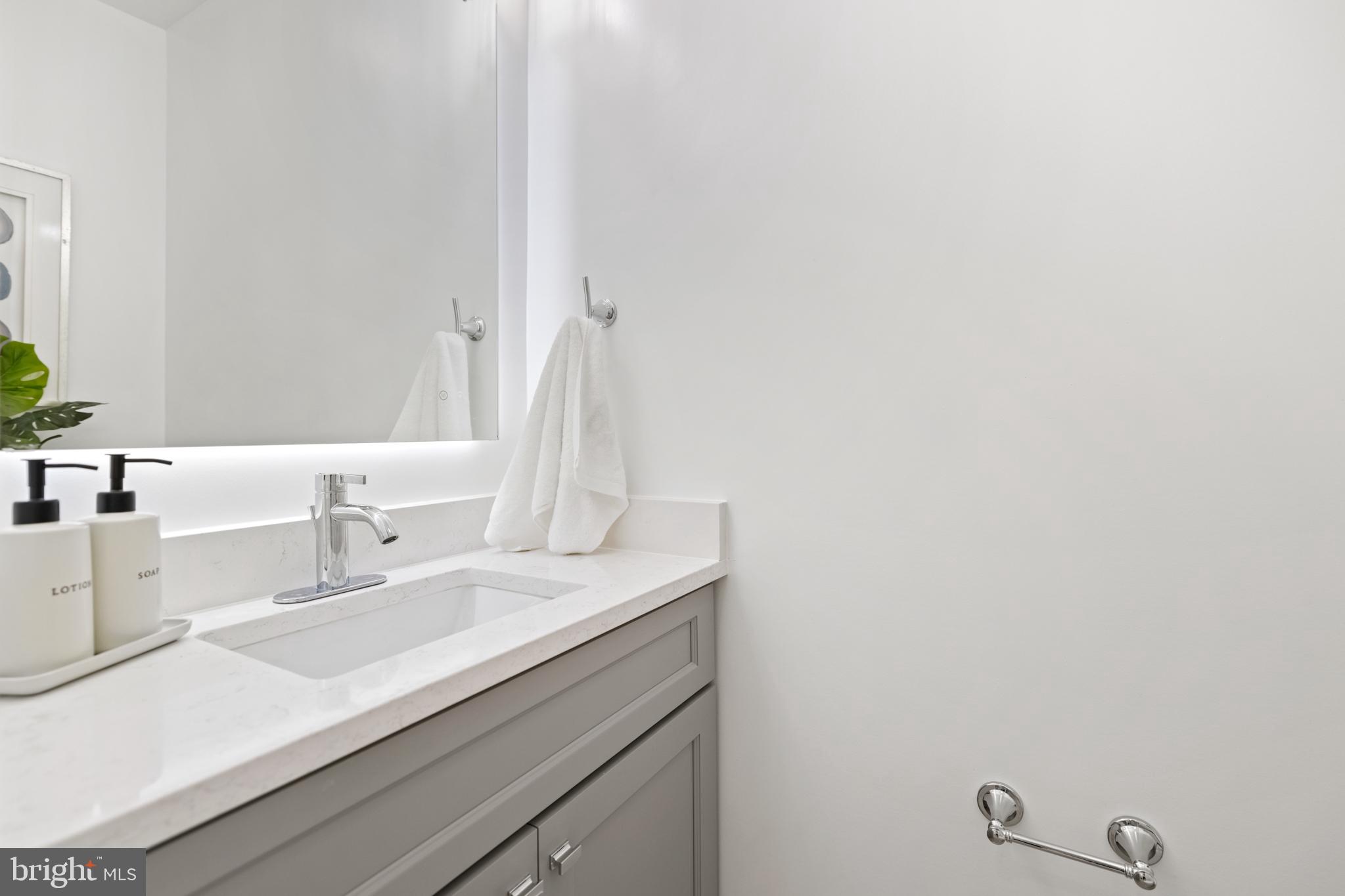 1725 Bay Street Southeast Washington, DC 20003 - Photo 45 of 54 Gallery Image 45
