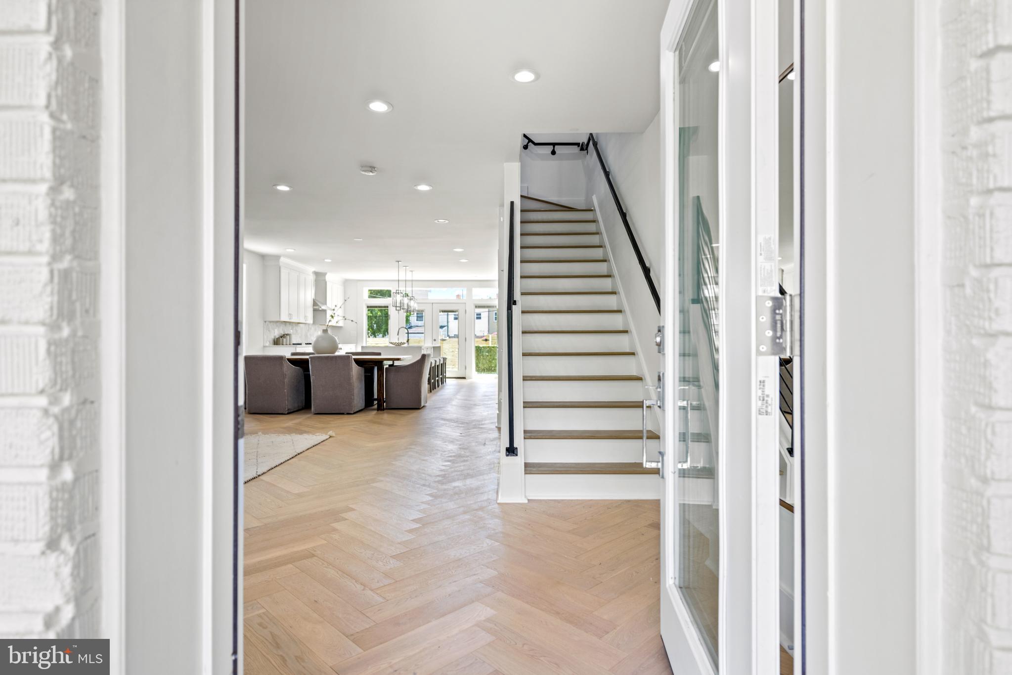 1725 Bay Street Southeast Washington, DC 20003 - Photo 8 of 54 Gallery Image 8