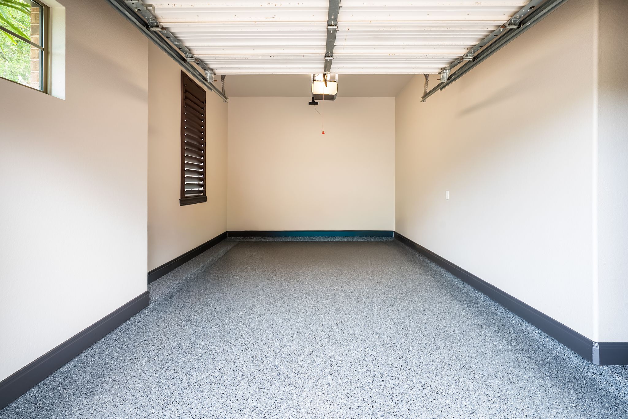 208 SANTALUZ Lane Austin, TX 78732 - Photo 29 of 40 Single Garage