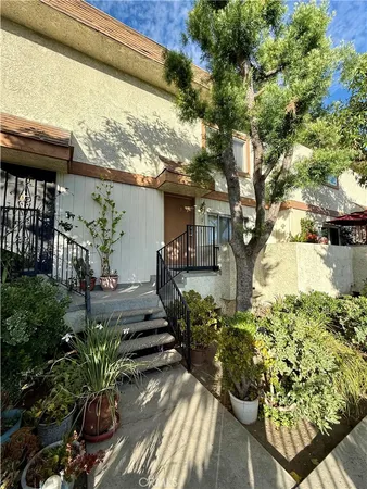 $389,999 | 13080 Dronfield Avenue, Unit 3, Sylmar, CA 91342