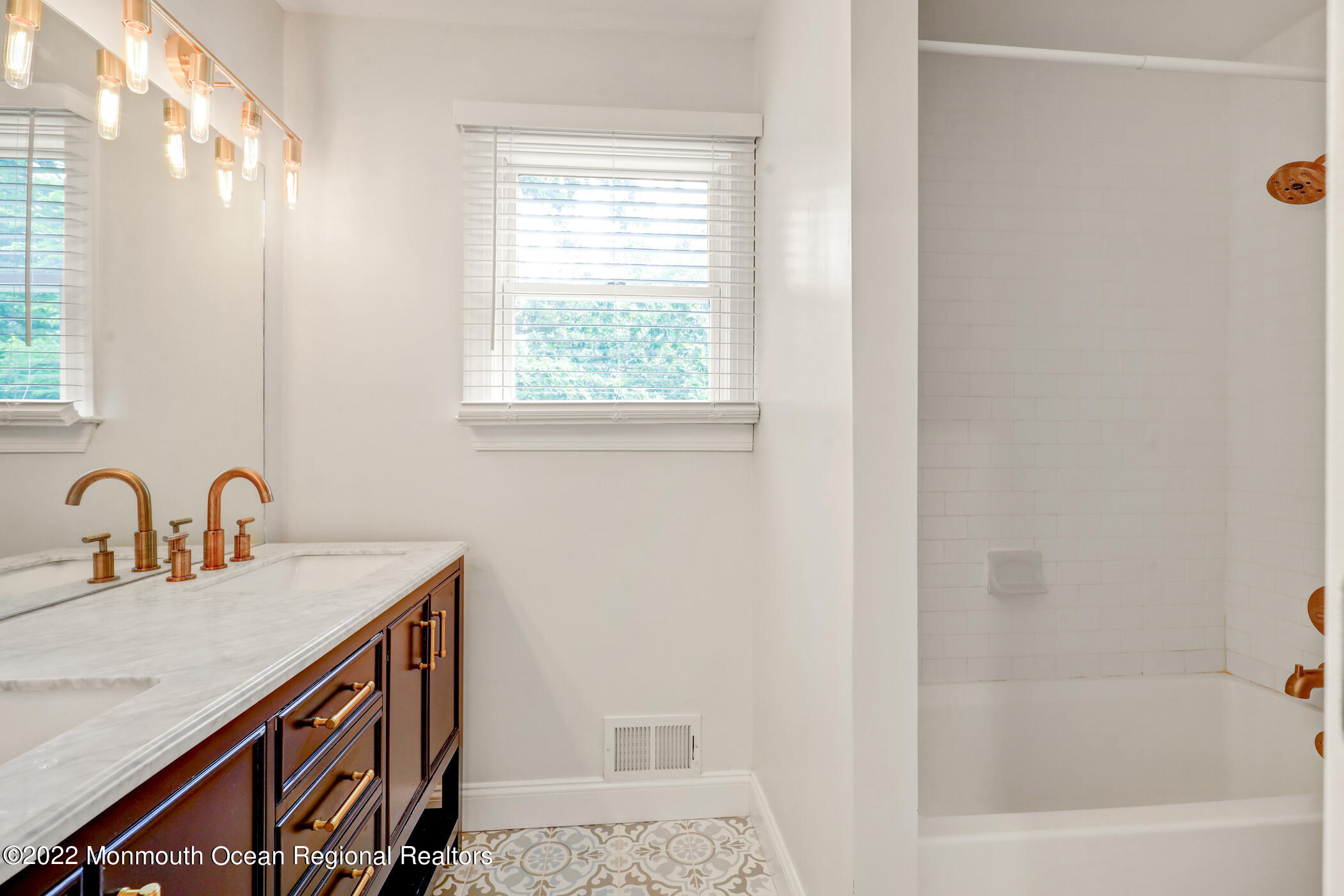 5 Stockport Way Howell, NJ 07731 - Photo 23 of 30 23 - Bathroom