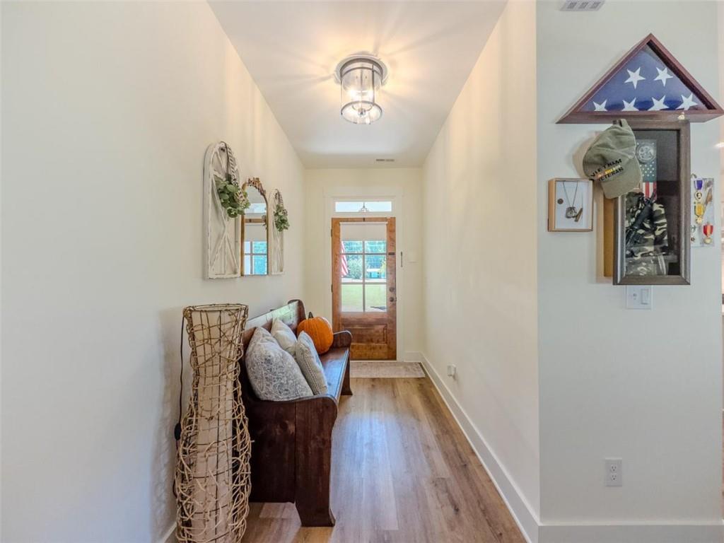 710 Poplar Street Monroe, GA 30655 - Photo 6 of 60