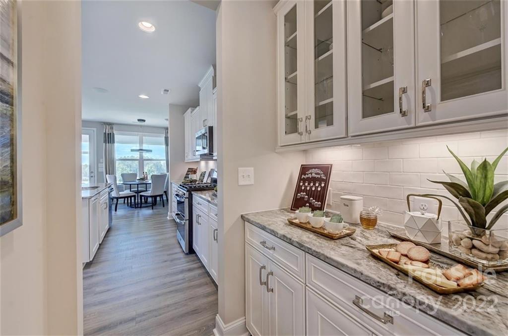 15232 Shallow Ridge Road, Unit 270 Charlotte, NC 28278 - Photo 19 of 48 Gallery Image 19