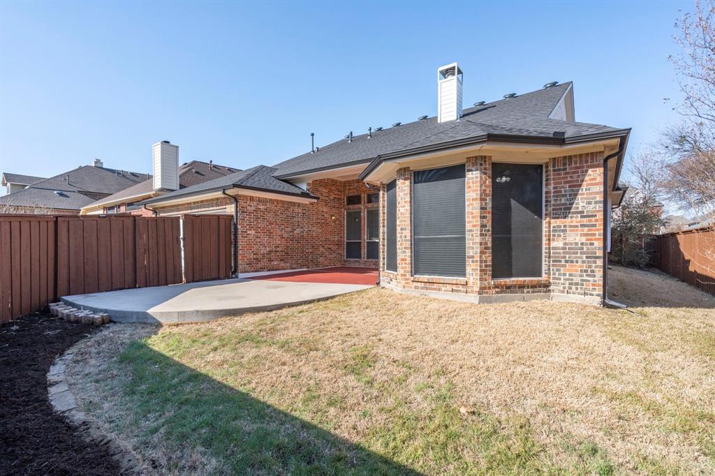1105 Lamplight Way Allen, TX 75013 - Photo 40 of 40 a view of a house with a yard