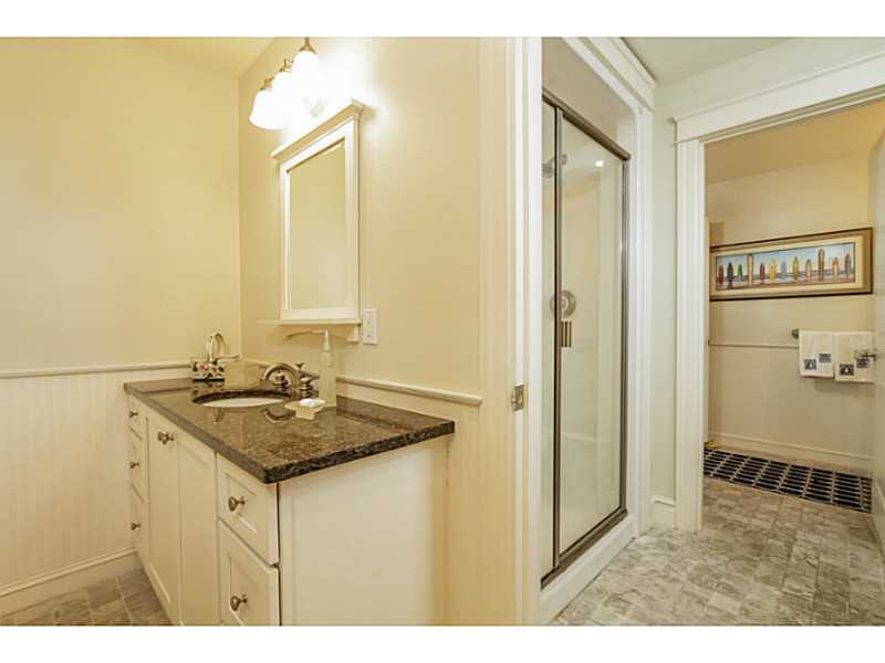 21 Dunes Road Narragansett, RI 02882 - Photo 14 of 23 Bathroom.