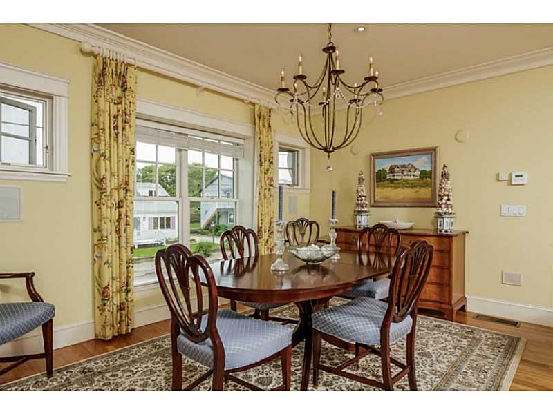 21 Dunes Road Narragansett, RI 02882 - Photo 8 of 23 Dining Room.