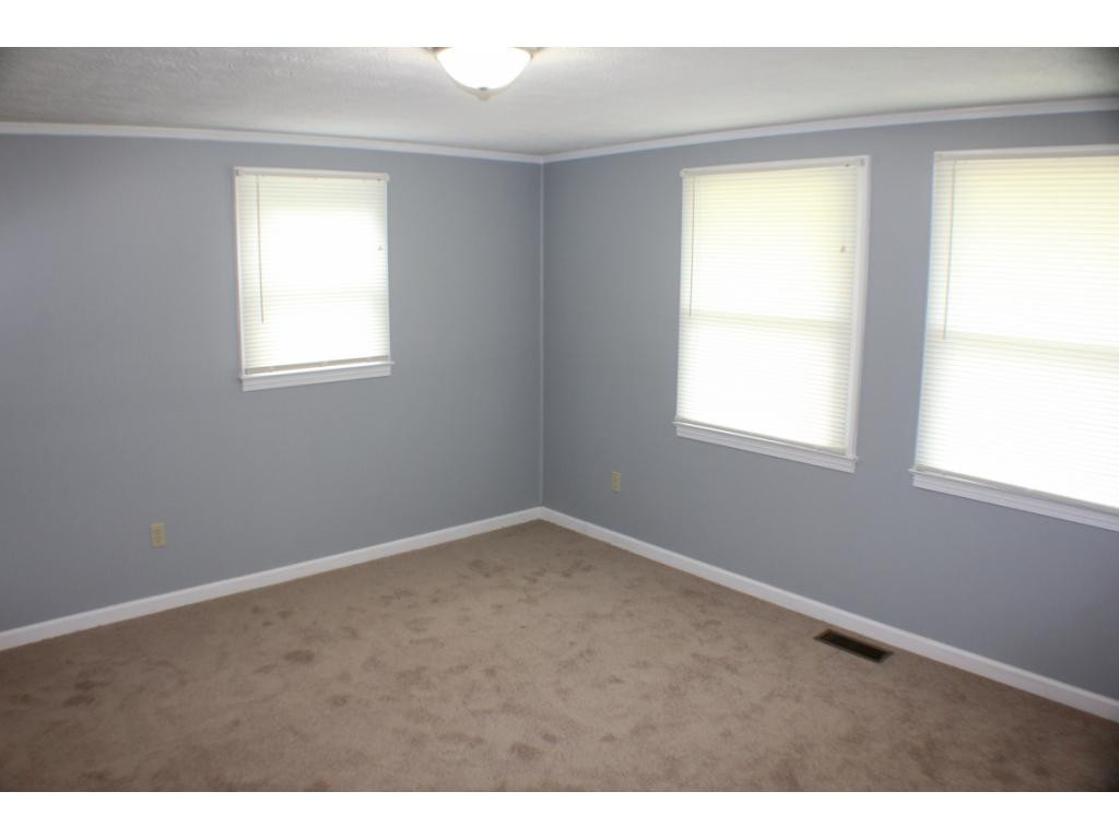 1218 White Top Road Bluff City, TN 37618 - Photo 11 of 20 Bedroom 2
