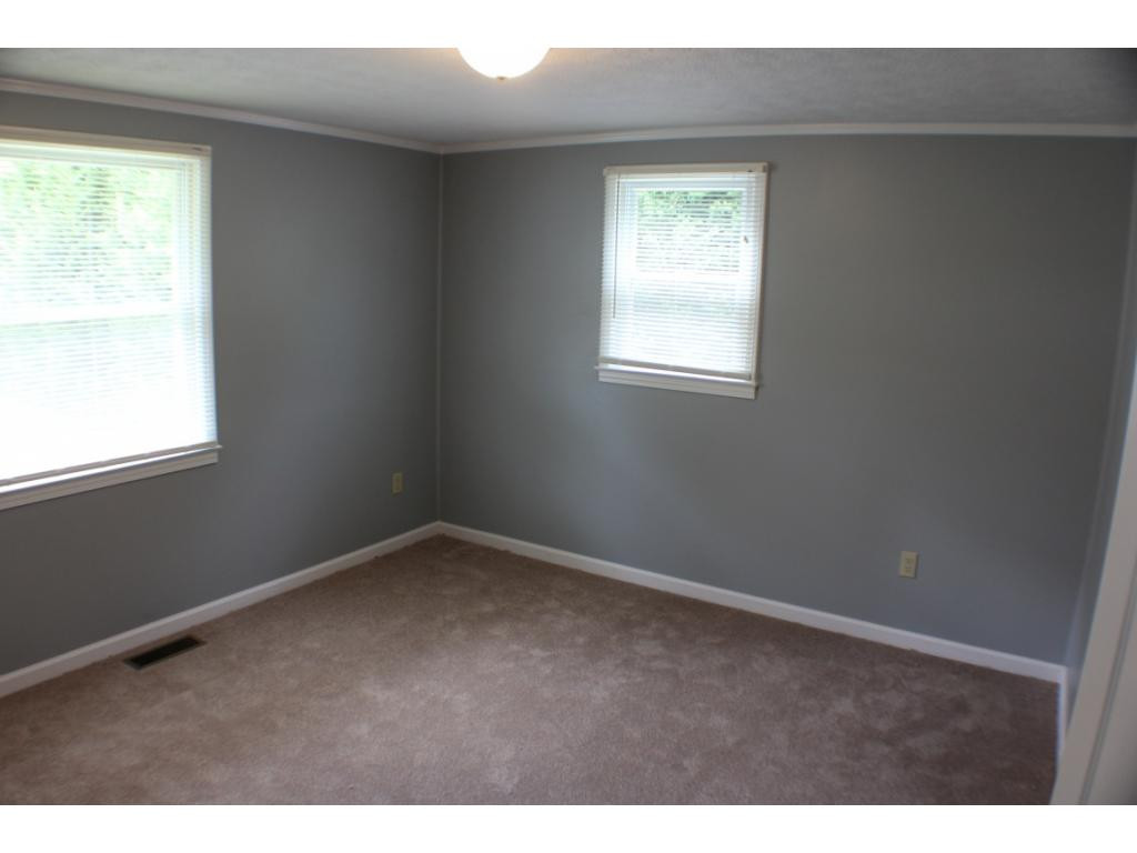 1218 White Top Road Bluff City, TN 37618 - Photo 13 of 20 Bedroom 3