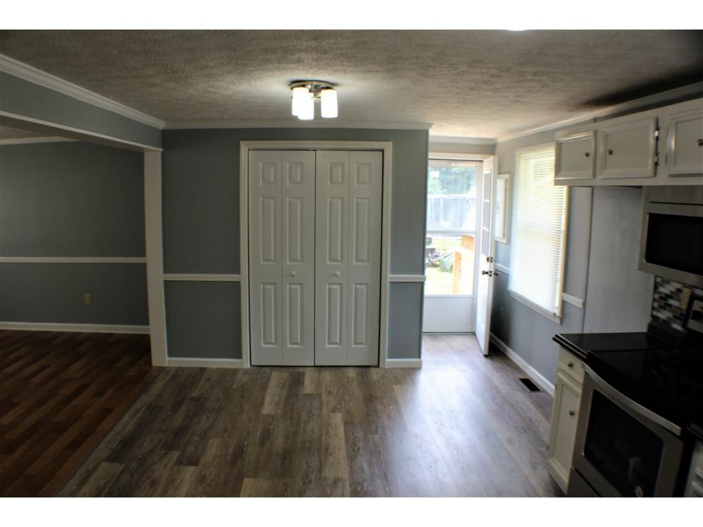 1218 White Top Road Bluff City, TN 37618 - Photo 6 of 20 Kitchen into Dining Room