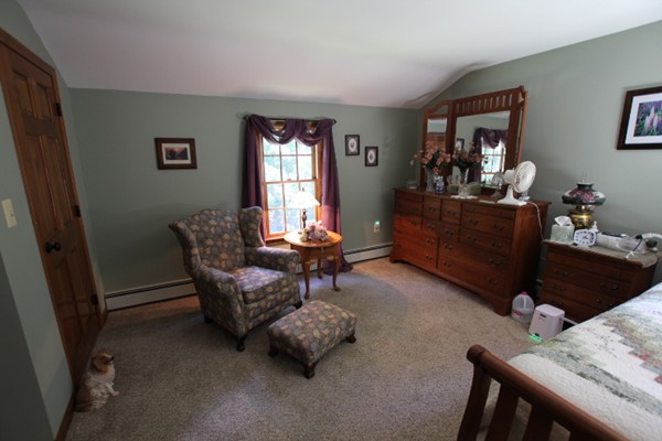 61 Lawton Road Shirley, MA 01464 - Photo 18 of 30 Gallery Image 18