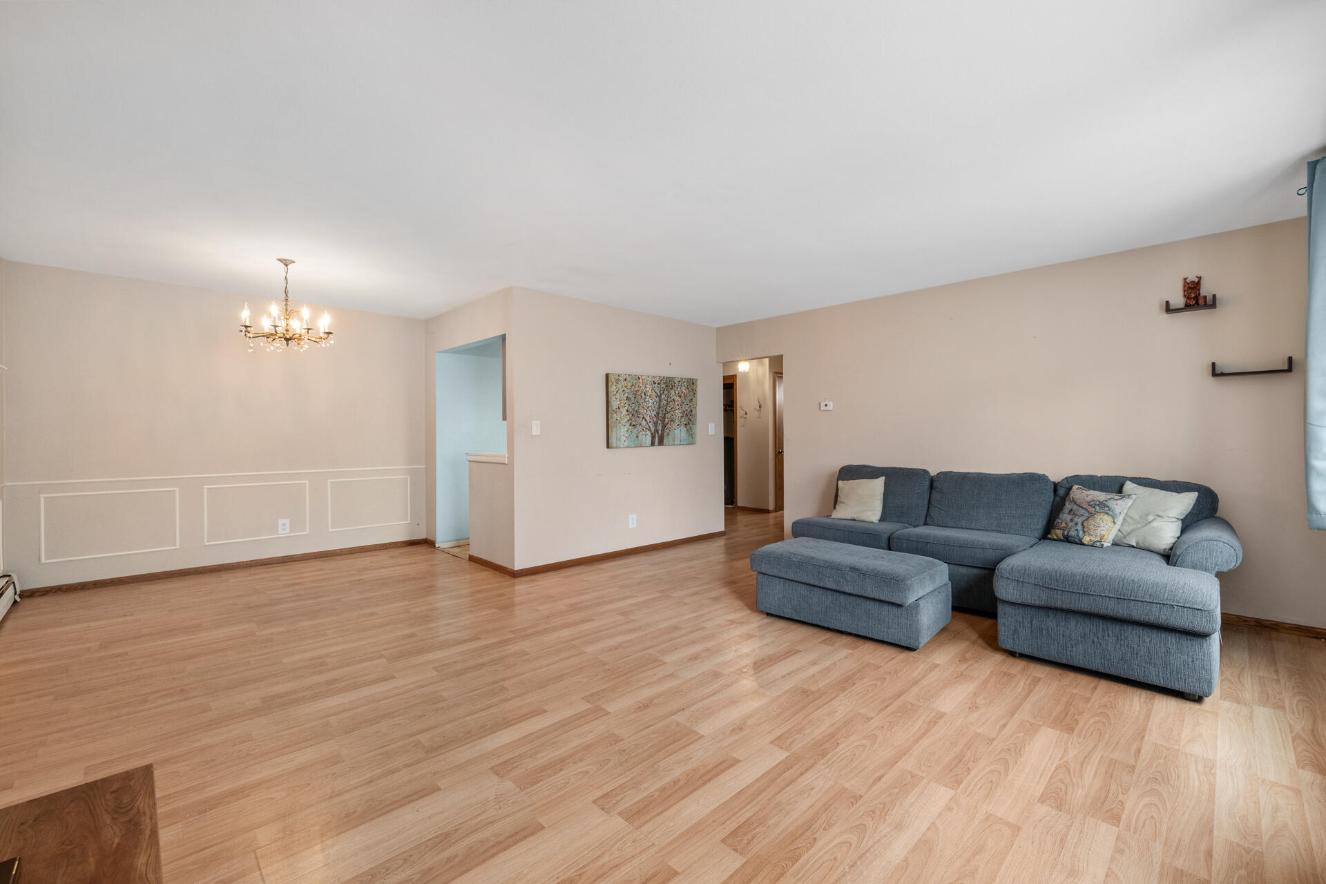 4434 North Oakland Avenue, Unit 206 Shorewood, WI 53211 - Photo 4 of 22 3-Interior_4434 N. Oakland Ave #206