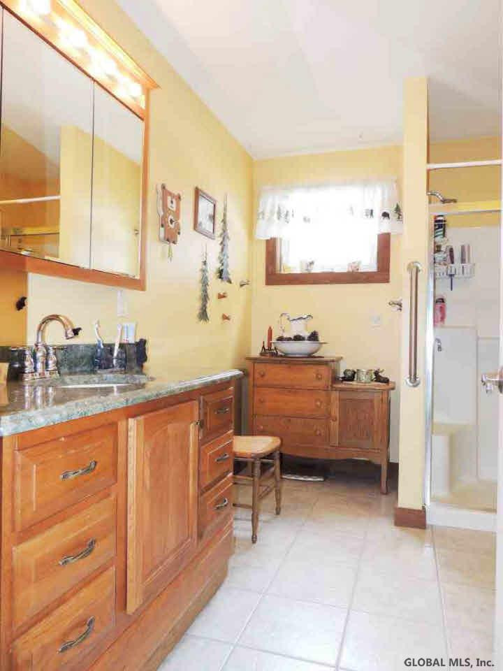814 Ridge Road Queensbury, NY 12804 - Photo 16 of 24 Photo 16