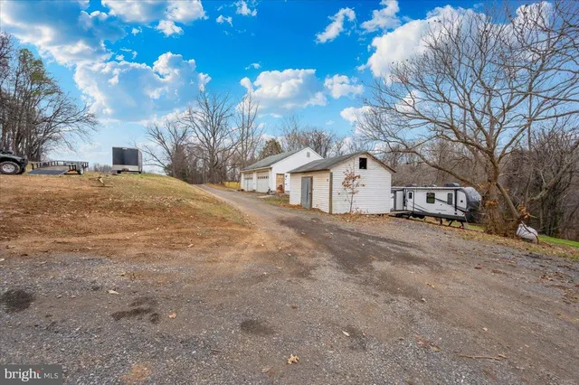 $649,900 | 10891 Bethesda Church Road, Damascus, MD 20872