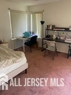 $3,600 | 89 Gate House Lane, Edison, NJ 08820