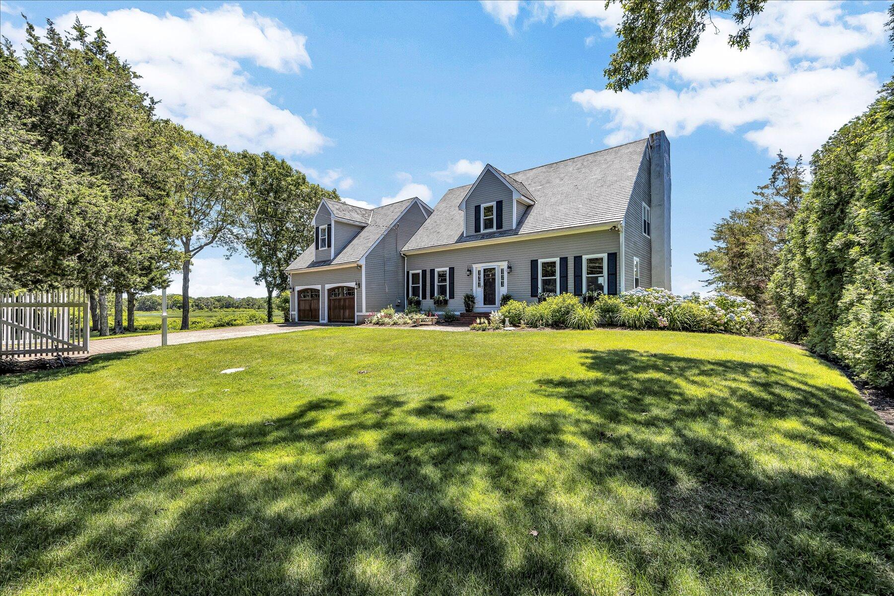 155 Wings Neck Road Pocasset, MA 02559 - Photo 2 of 32 007-Y1A1562