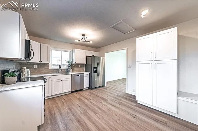 $349,000 | 1010 Florence Avenue, Colorado Springs, CO 80905