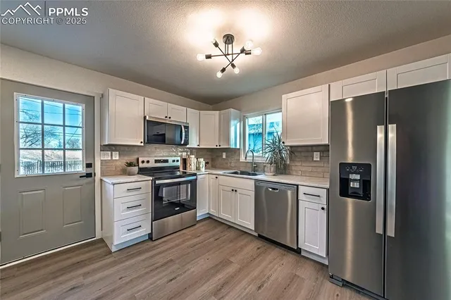 $349,000 | 1010 Florence Avenue, Colorado Springs, CO 80905