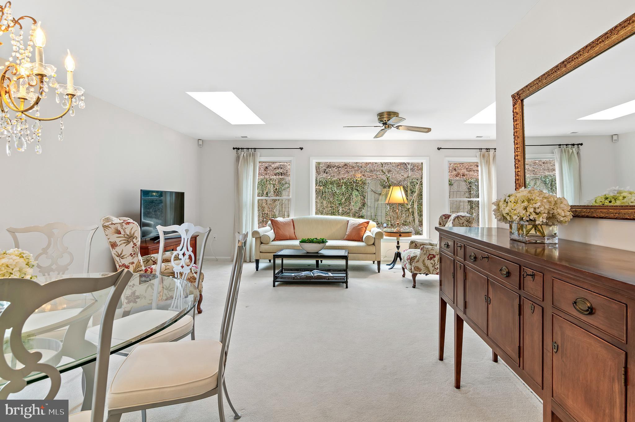 878 Rudder Way Annapolis, MD 21401 - Photo 12 of 35 Dining Room into Living Room