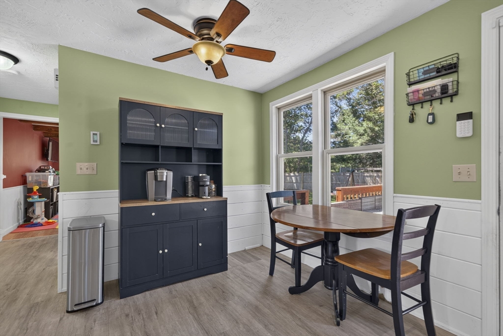 1 Pebble Path Sandwich, MA 02644 - Photo 9 of 41