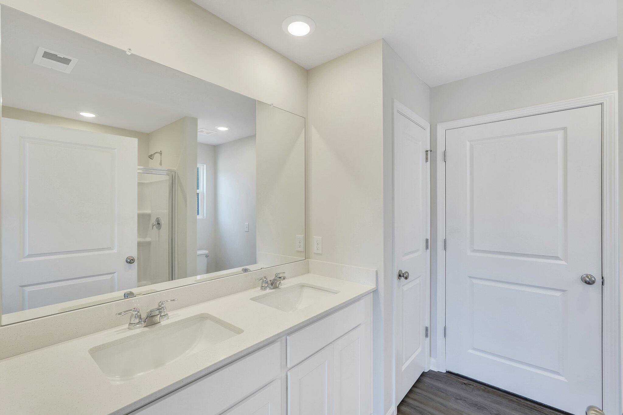 7031 Windham Way Ladson, SC 29456 - Photo 20 of 57 PRIMARY BATH