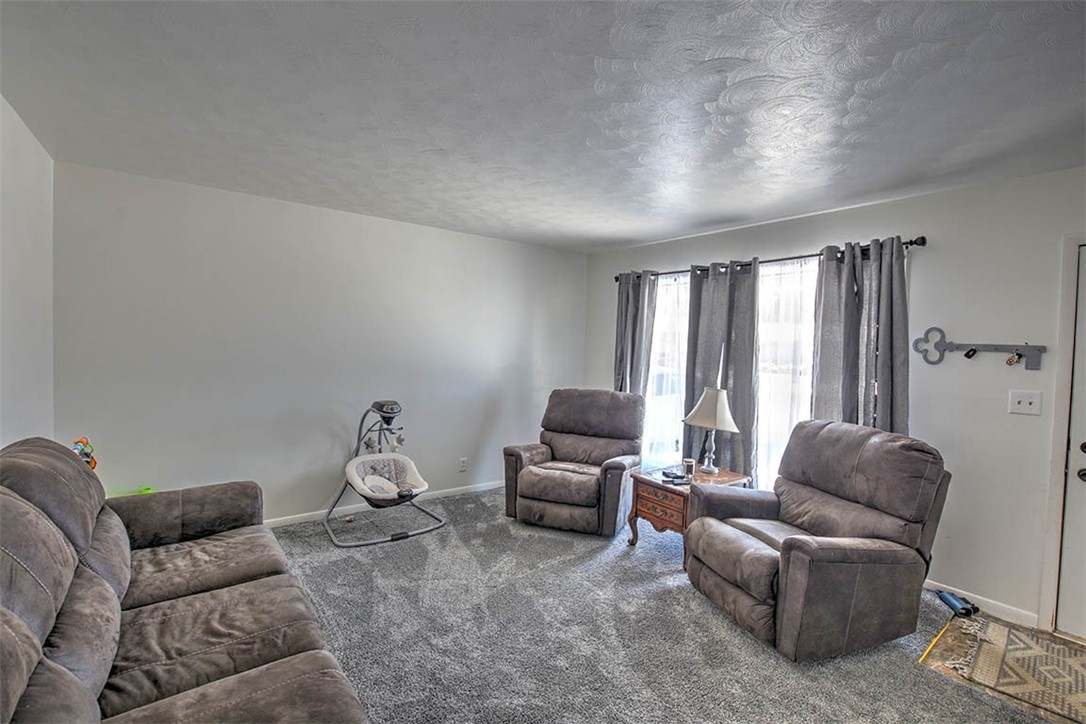 3936 Cambridge Drive Decatur, IL 62526 - Photo 8 of 20