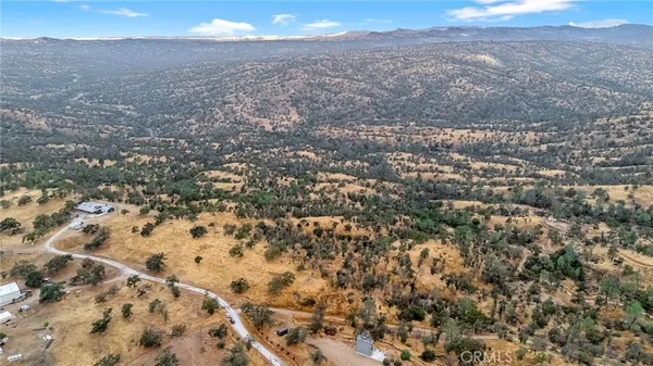 $340,000 | 37449 Misty Ridge Road, Raymond, CA 93653