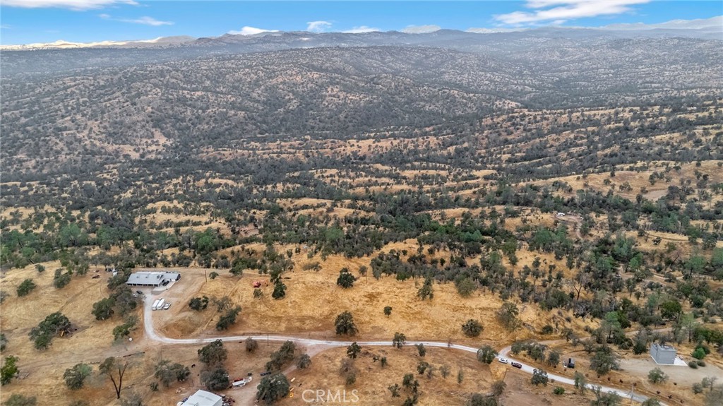37449 Misty Ridge Road Raymond, CA 93653 - Photo 3 of 23 a view of city and mountain