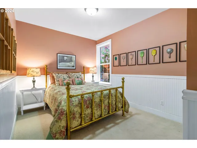 $1,175,000 | 375 West Elm Street, Jacksonville, OR 97530