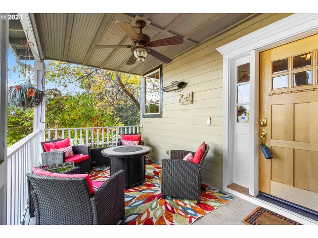 $1,175,000 | 375 West Elm Street, Jacksonville, OR 97530