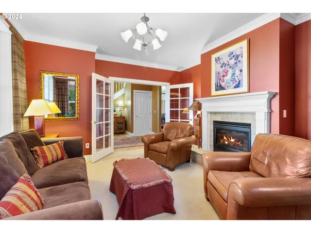 $1,175,000 | 375 West Elm Street, Jacksonville, OR 97530