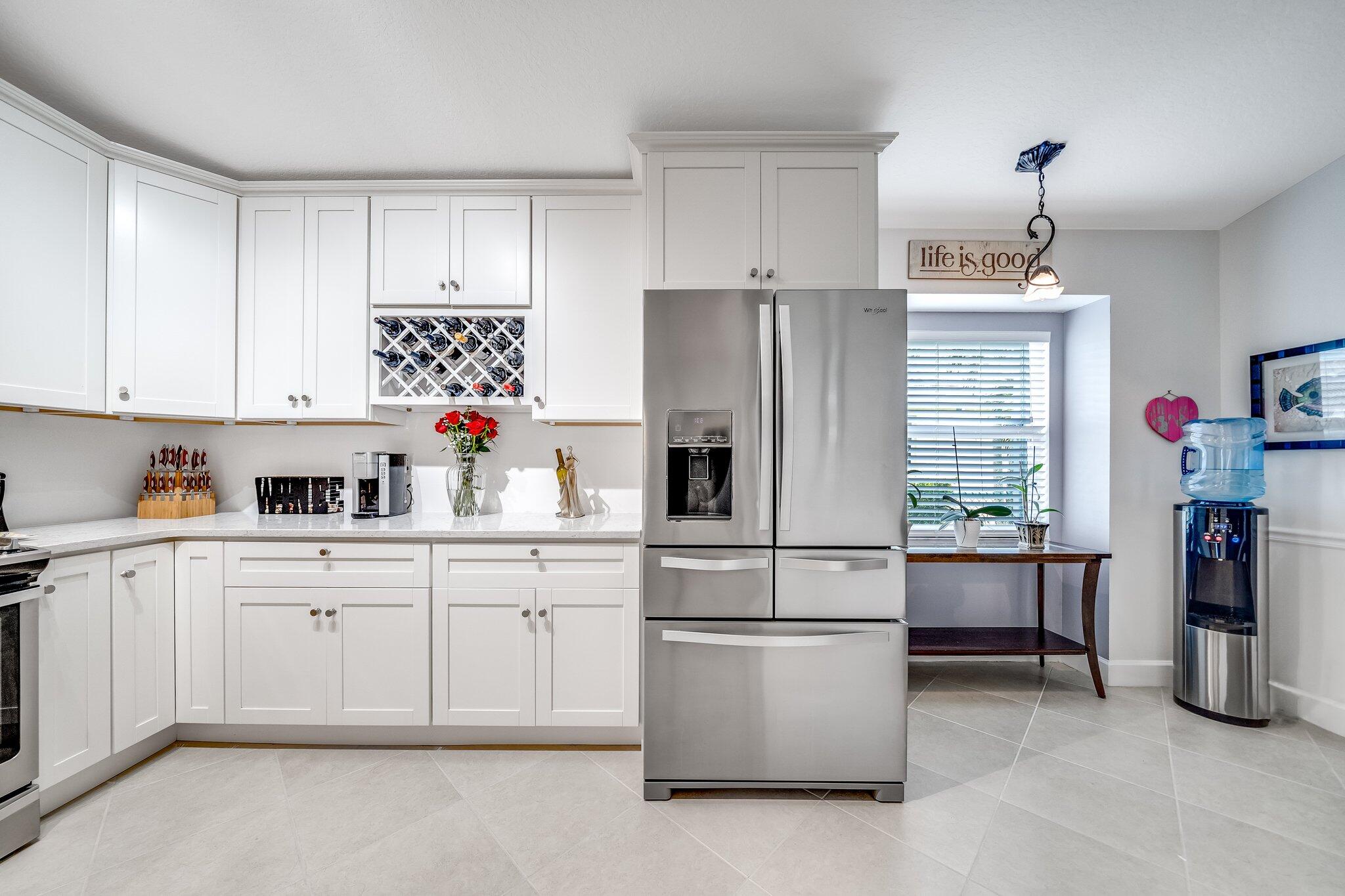 2511 Southwest Regency Road Stuart, FL 34997 - Photo 24 of 33 Kitchen