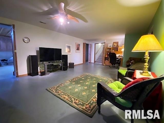 4301 Harvard Drive Springfield, IL 62712 - Photo 38 of 42 Gallery Image 38