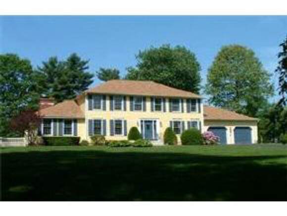 2 Hawthorne Road Londonderry, NH 03053 - Photo 1 of 6