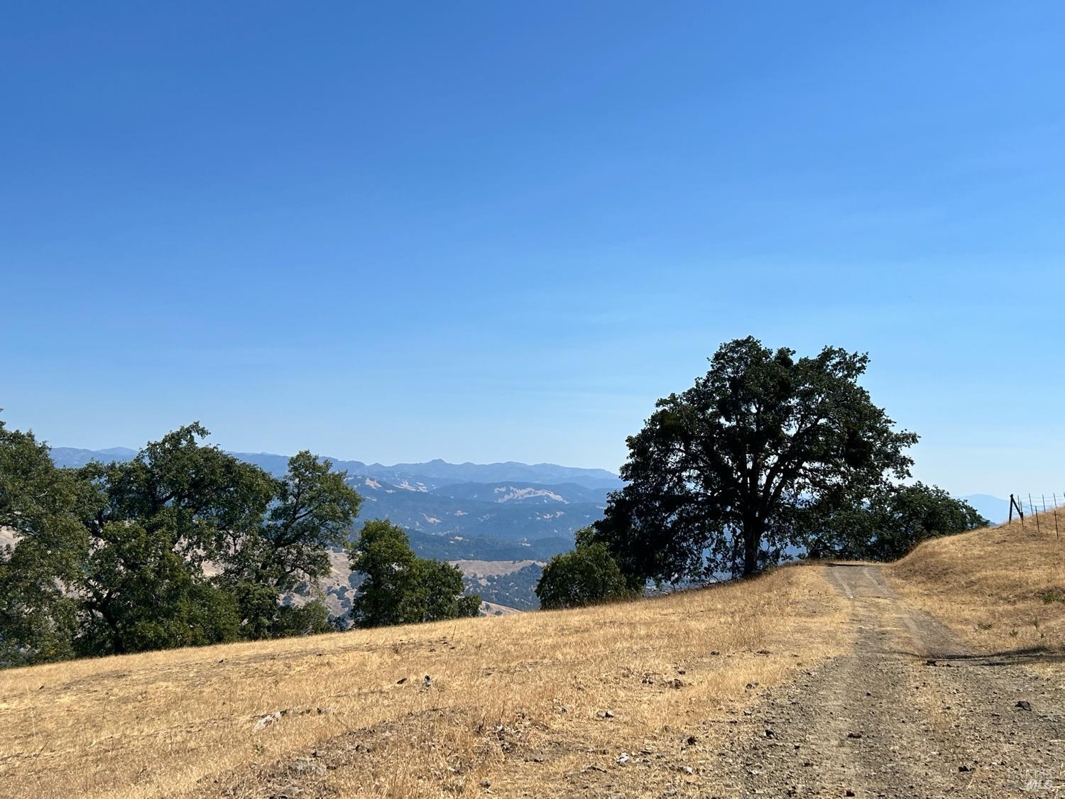 74250 Island Mountain Road Garberville, CA 95542 - Photo 16 of 77