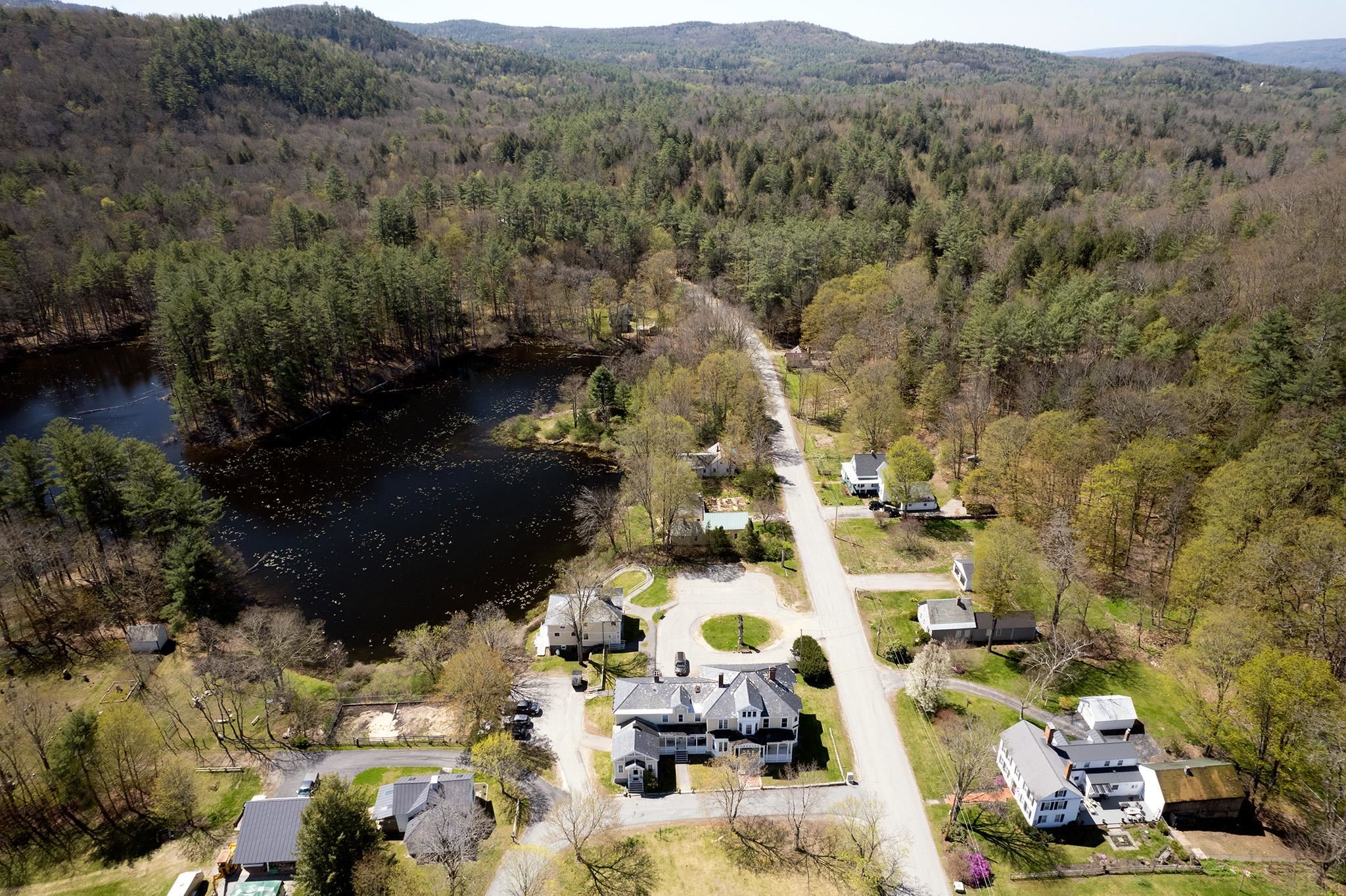 4 Common Road Walpole, NH 03608 - Photo 11 of 15