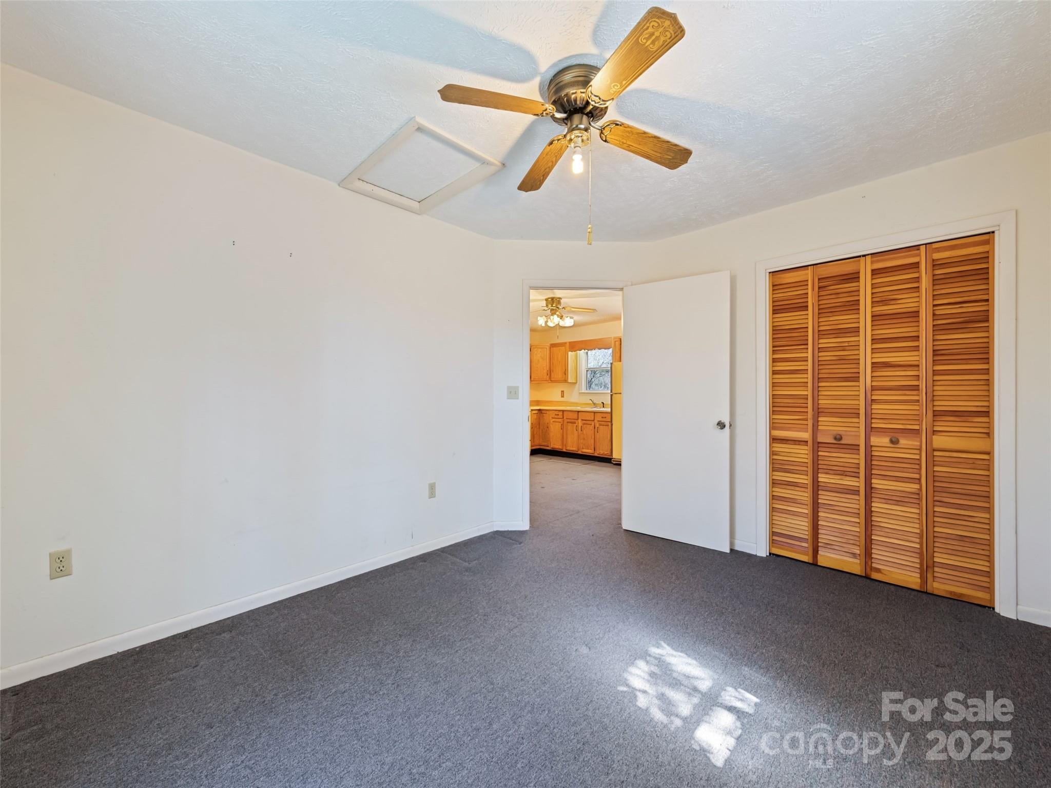 91 Jeter Road Clyde, NC 28721 - Photo 24 of 33