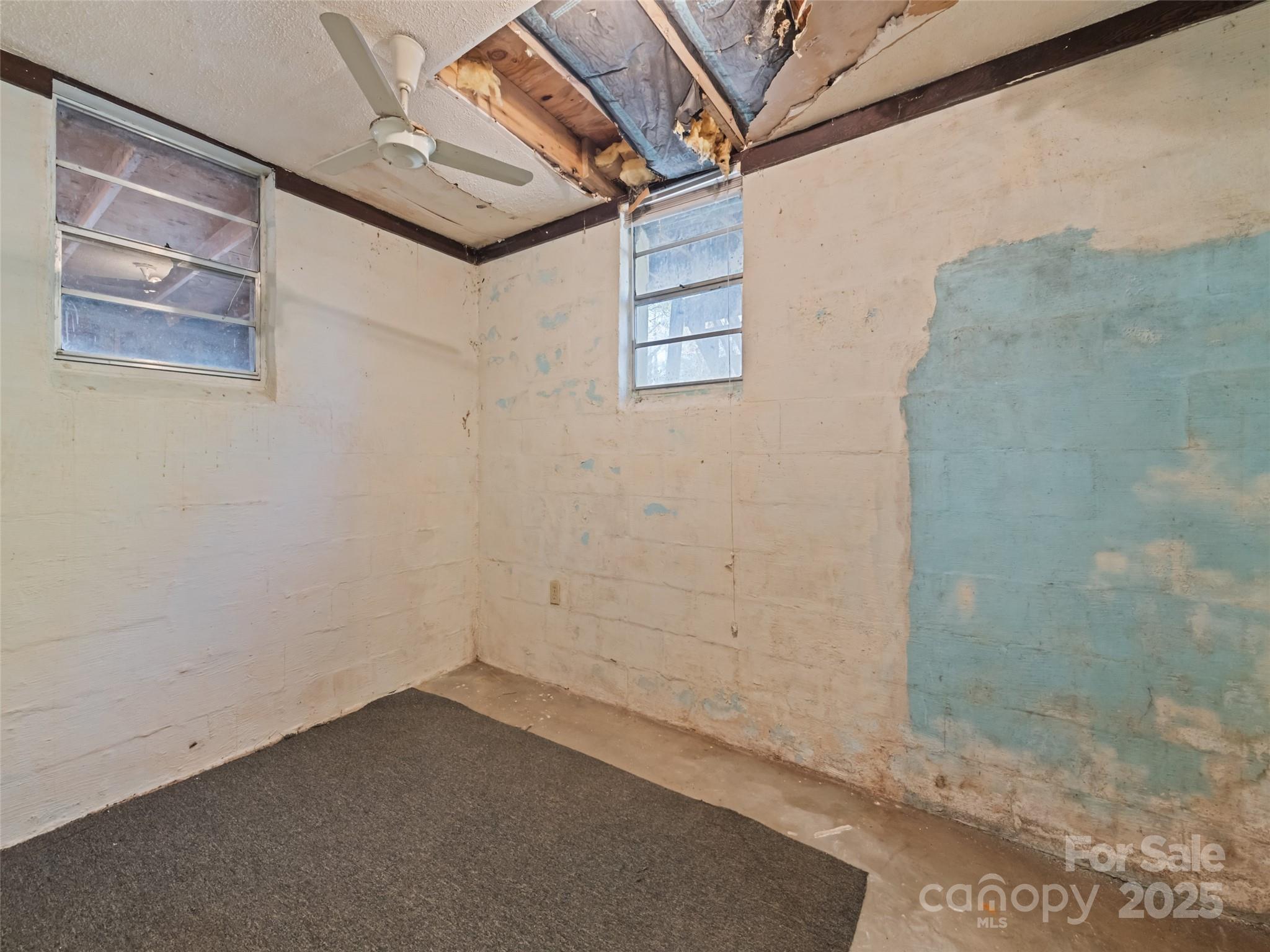 91 Jeter Road Clyde, NC 28721 - Photo 31 of 33